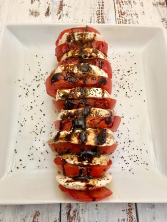 Caprese Salad (Tomato Mozzarella Salad)