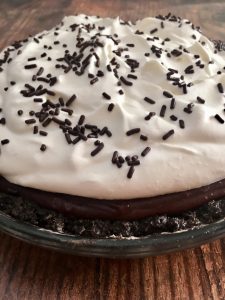 No Bake Chocolate Cream Pie Recipe.