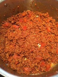 Photo of meat sauce cooking. 