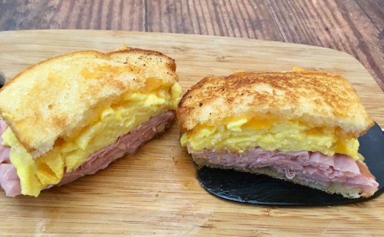 Denny's Moons Over My Hammy Copycat Breakfast Sandwich - It's ...