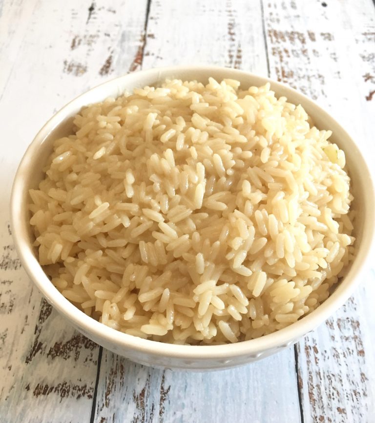 Fluffy White Rice with Flavor - It's Everything Delicious