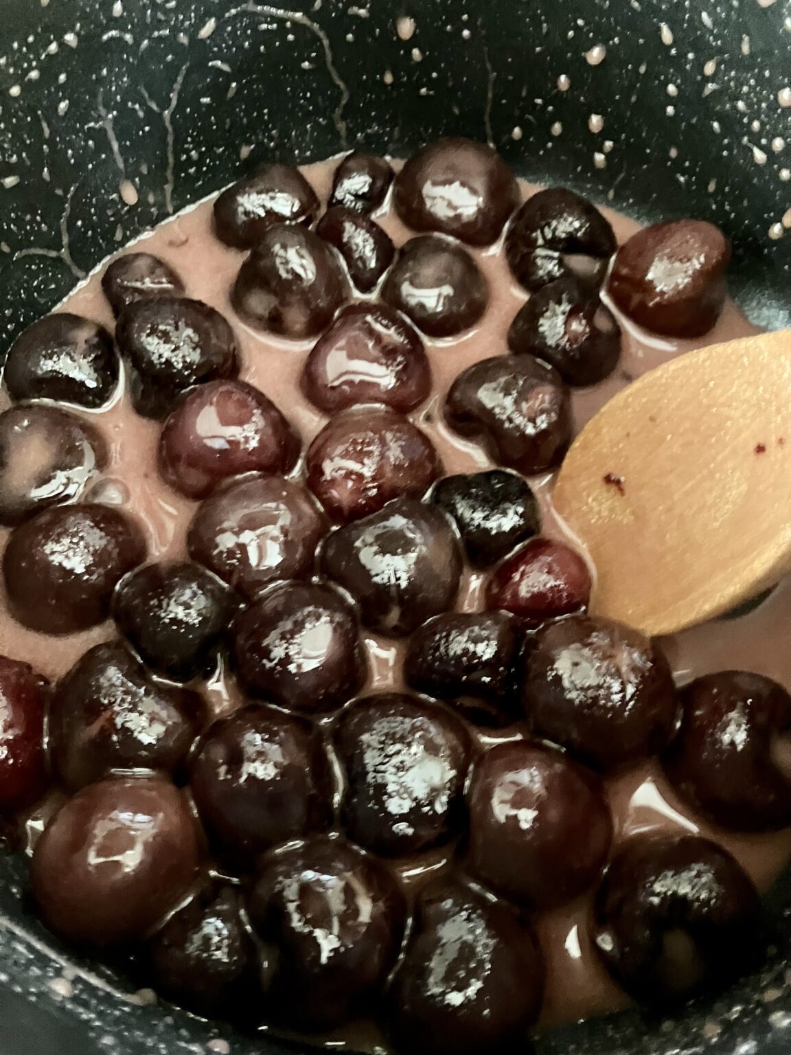 Cherry Pie Filling from Frozen Cherries It's Everything Delicious