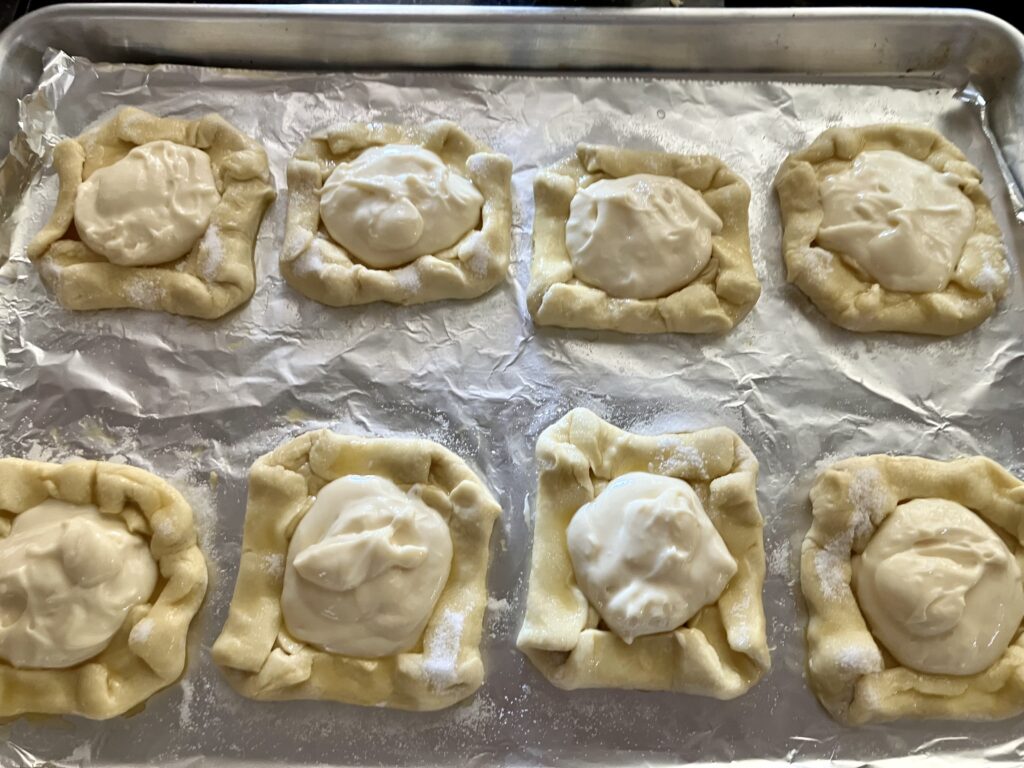 Puff pastry with the cream cheese mixture. 