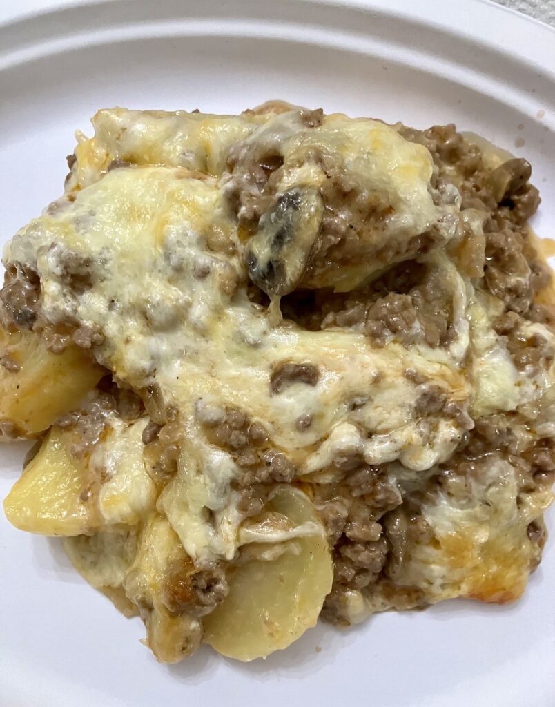 Cheesy Hamburger and Potato Casserole 