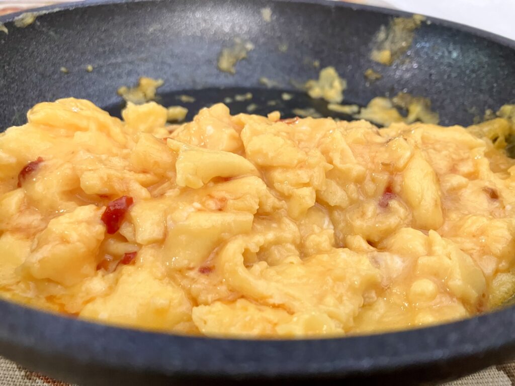 Chili Scrambled Eggs